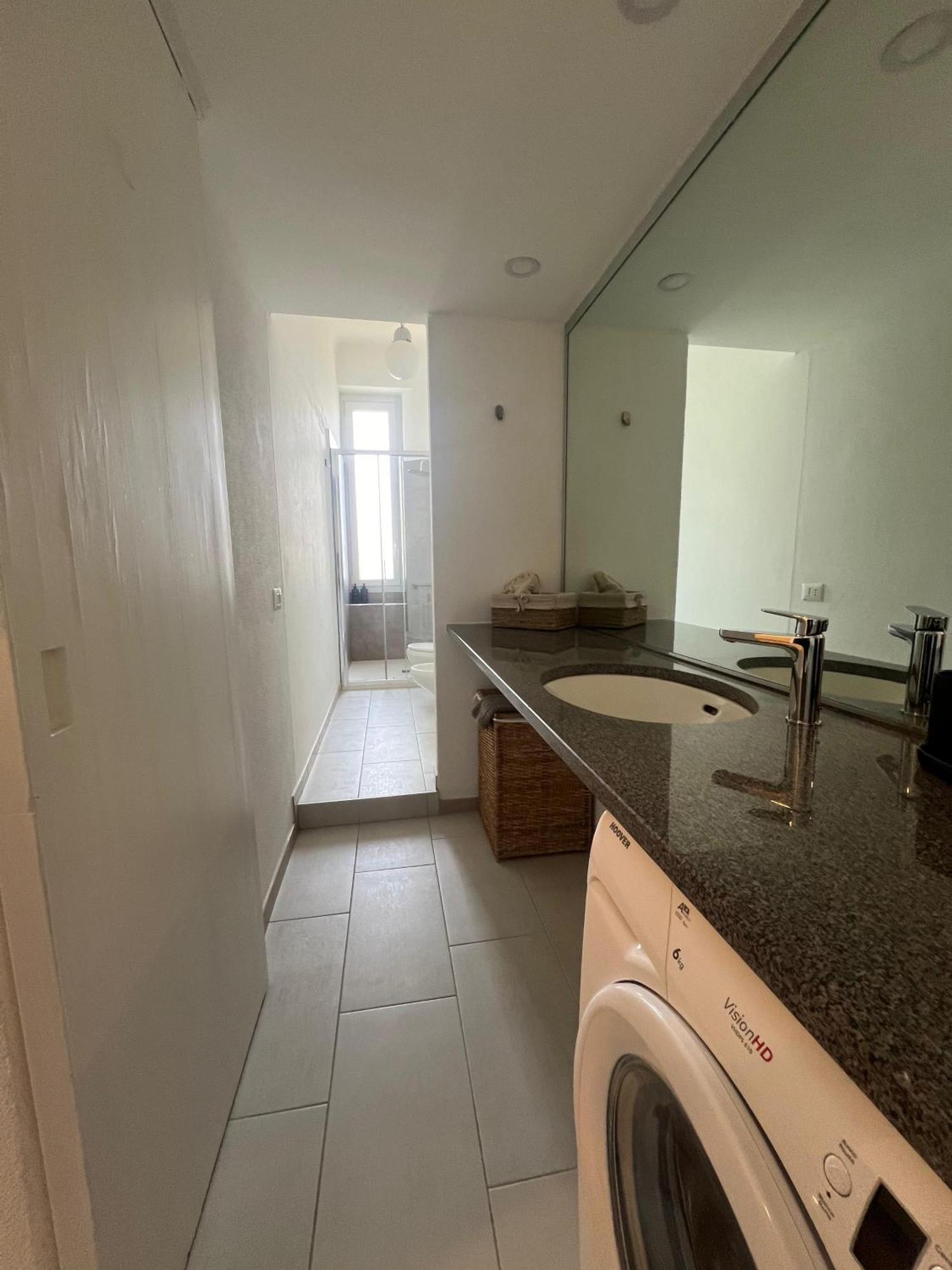 New Apartment With Balcony, Isola Bosco Verticale ميلان المظهر الخارجي الصورة